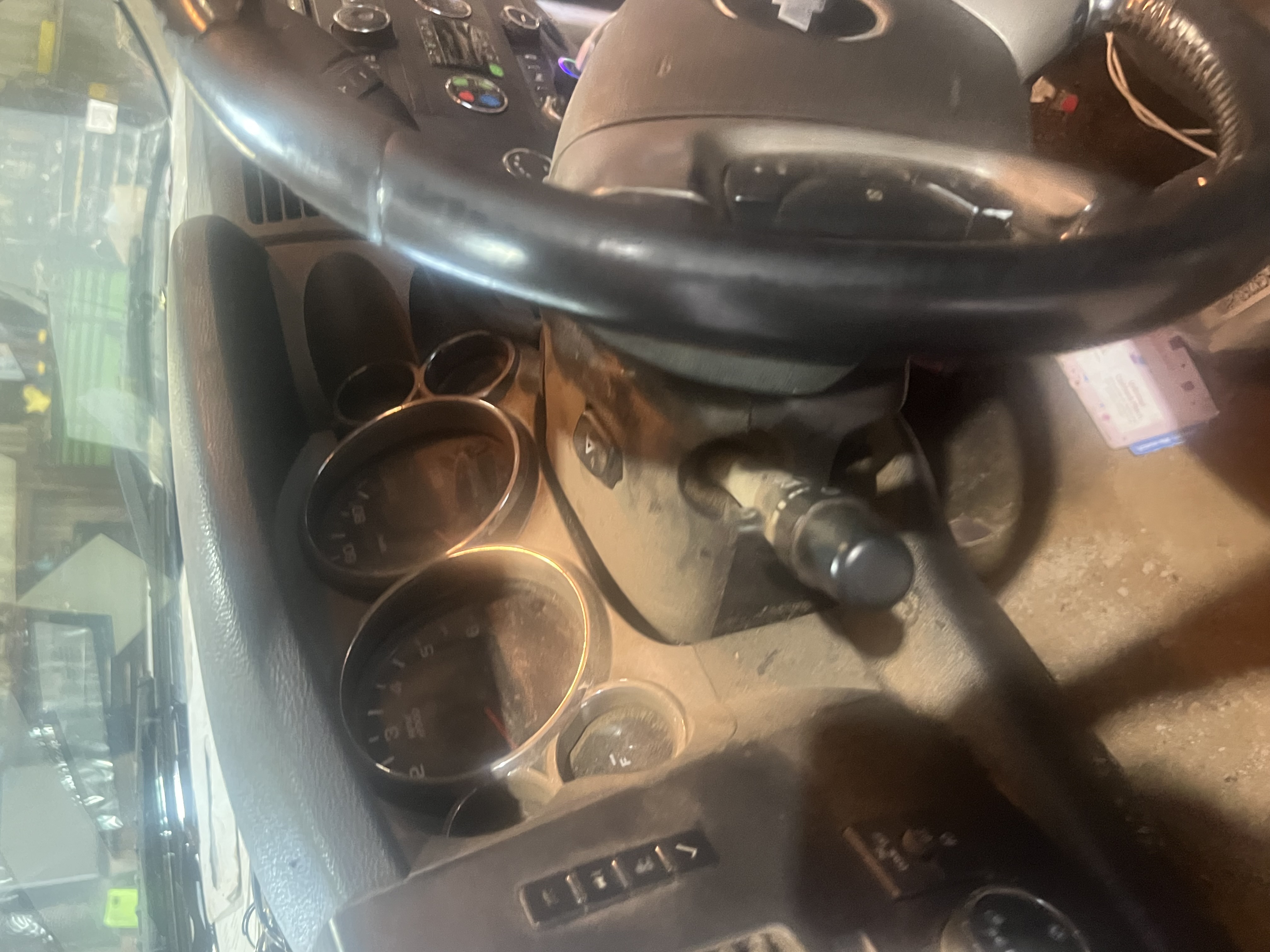 Interior before — filthy dashboard